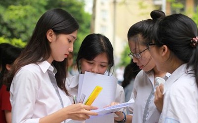 Bộ GD-ĐT giải đáp thắc mắc xoay quanh đề thi khó, đề lọt ra ngoài