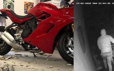 Đục thủng tường, siêu trộm lấy cắp chiếc mô tô Ducati tiền tỷ