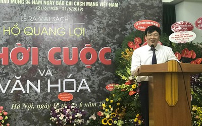 Góc nhìn của nhà báo Hồ Quang Lợi qua cuốn sách Thời cuộc và Văn hóa