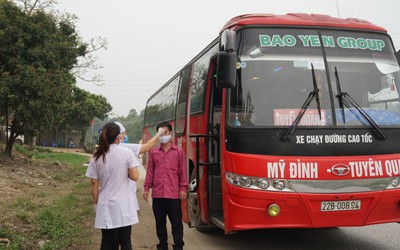 Thắt chặt việc kiểm soát dịch covid-19, Tuyên Quang tổ chức đo thân nhiệt toàn bộ người dân vào thành phố