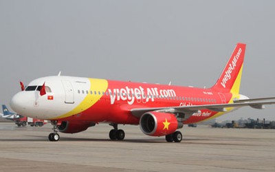 Lời xin lỗi... hèn nhát và xúc phạm người hâm mộ của hãng VietjetAir