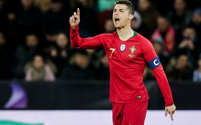 Tổng thống Donald Trump hỏi Ronaldo có tranh cử Tổng thống?