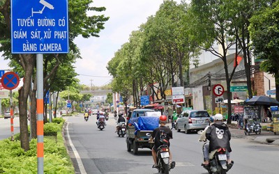 Bộ GTVT trả lời về đề xuất đặt các biển báo có camera phạt “nguội”