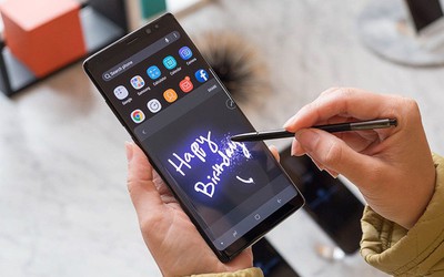 Samsung Galaxy Note 8 chính thức ra mắt với cấu hình siêu khủng