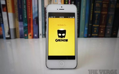 Ứng dụng hẹn hò Grindr chia sẻ dữ liệu người dùng có HIV ra ngoài