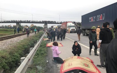 Hải Dương: Tai nạn giao thông kinh hoàng khiến 7 người tử vong tại chỗ, 9 người bị thương