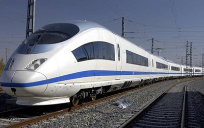 Bộ GTVT thông tin về lộ trình đầu tư đường sắt cao tốc trục Bắc - Nam