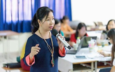 Vụ nữ sinh lớp 10 viết tâm thư “tự nguyện trao thân”: "Một bài học lớn cho nhiều phụ huynh"