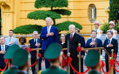 Tổng Bí thư Nguyễn Phú Trọng chủ trì lễ đón Tổng thống Joe Biden