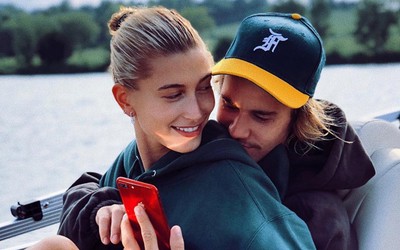 Choáng với tài sản của Justin Bieber và Hailey: Riêng Justin 6000 tỷ