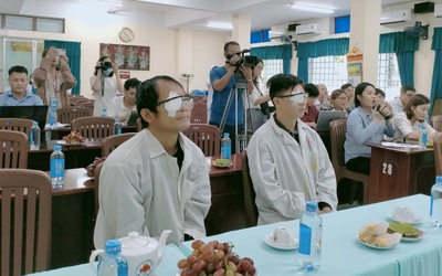 Bệnh viện Nguyễn Trãi ghép giác mạc cho 2 bệnh nhân từ người hiến tặng