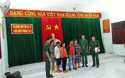 Hạnh phúc ngày trở về của nạn nhân bị lừa bán ra nước ngoài