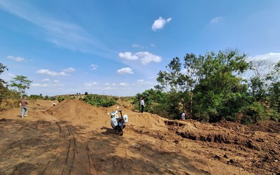 Gia Lai: Phát hiện điểm khai thác hàng chục m3 cát trái phép