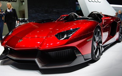 Clip: Siêu xe "độc nhất vô nhị" Lamborghini Aventador J và những sự thật ít ai biết