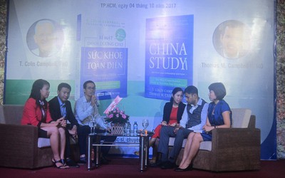 Ra mắt sách “Bí mật dinh dưỡng cho sức khỏe toàn diện” tại Việt Nam