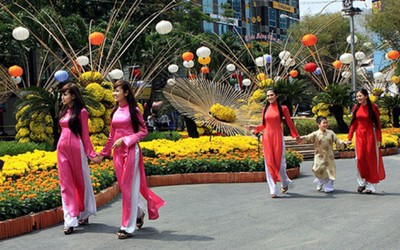 Chuyên gia phong thủy "mách" hướng xuất hành, giờ xuất hành tốt năm Mậu Tuất 2018