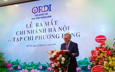 Tạp chí Phương Đông ra mắt độc giả