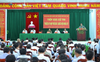 Thủ tướng Phạm Minh Chính tiếp xúc cử tri trước kỳ họp Quốc hội