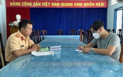 Tước bằng 2 tháng tài xế xe Hoa Mai chạy lấn làn, “hổ báo” trên phố