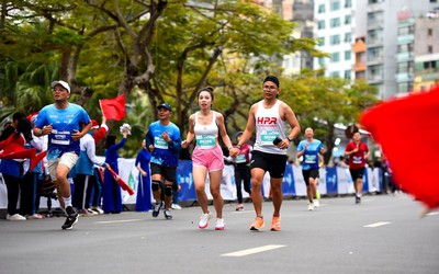 Giải chạy OneWay Vũng Tàu Marathon thu hút hơn 5.000 người tham gia