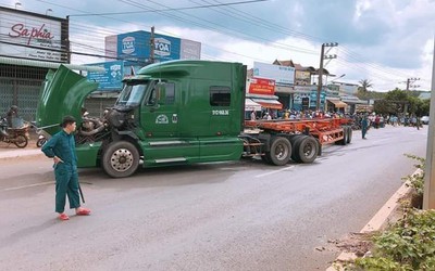 Tiết lộ sốc về nguyên nhân khiến những thùng container "bay", gây tai nạn cho người đi đường