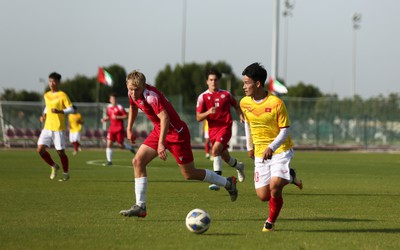 U20 Việt Nam thua 0-1 trước Dubai FC