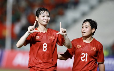 ĐT nữ Việt Nam được thưởng nóng sau trận thắng Campuchia