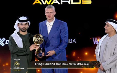 Globe Soccer Awards trả lại sự công bằng cho Haaland