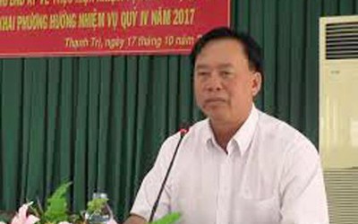 Chủ tịch huyện 'khai khống' bằng đại học nghỉ hưu trước tuổi