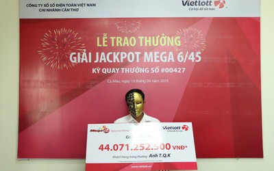 Một nông dân Cà Mau trúng thưởng 44 tỷ của Vietlott