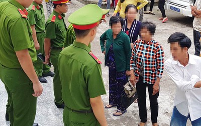 Sóc Trăng: Hàng chục hụi viên "náo loạn" đòi tiền tại tòa sau khi tuyên án