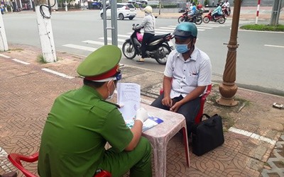 Bạc Liêu: Nhiều người ra đường không có lý do chính đáng