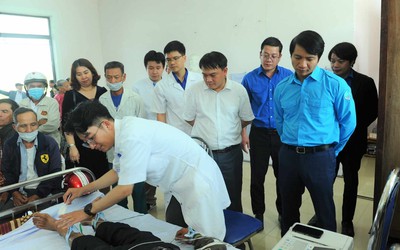 Khám, tầm soát phổi miễn phí cho người dân tỉnh Thừa Thiên-Huế