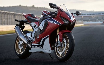 Honda triệu hồi 2.443 mô tô PKL CBR1000RR 2017 và CBR1000RR SP 2017