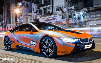 Siêu xe BMW i8 tiền tỷ, biển khủng "đổi màu" tại Sóc Trăng