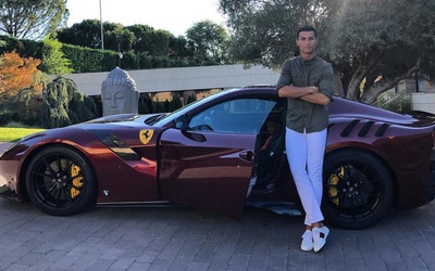 Hàng hiếm Ferrari F12tdf của Cristiano Ronaldo có gì độc đáo?