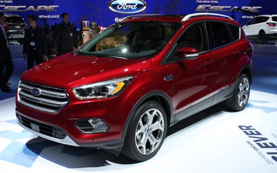 Ford Escape 2017 sắp về Việt Nam?