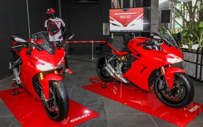 Ducati SuperSport 2017 ra mắt Malaysia, giá 434,4 triệu đồng