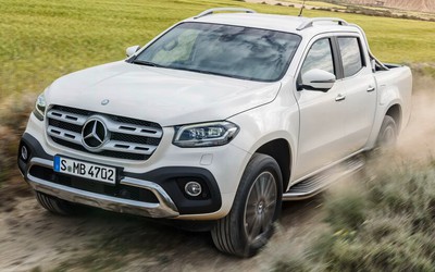 Bán tải X-Class lăn bánh tới Anh quốc, giá từ 817,37 triệu đồng