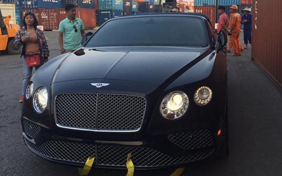 Bentley Continental GT V8 S mui trần đầu tiên cập bến tại Việt Nam