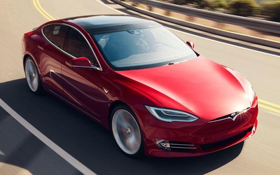 Tesla Model S ít thân thiện với môi trường hơn Mitsubishi Mirage