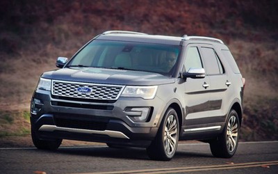 SUV cao cấp Ford Explorer lại bị triệu hồi do lỗi ghế ngồi phía trước