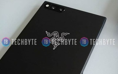 Lộ ảnh mặt lưng chiếc smartphone bí ẩn của Razer