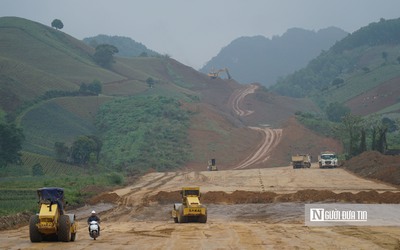 Thí điểm dùng 5.000 m3 cát biển làm vật liệu đắp nền cao tốc ở ĐBSCL