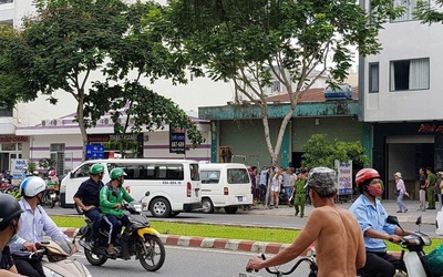 Nửa đêm nghe tiếng hét lớn, rạng sáng phát hiện tử thi nam giới trong nhà nghỉ