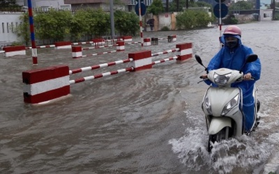 Tết Dương lịch: Miền Trung mưa lớn, nơm nớp nguy cơ sạt lở, lũ quét