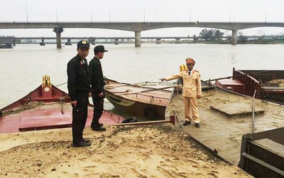 Quảng Nam: "Xử" người đứng đầu nếu để "cát tặc" lộng hành