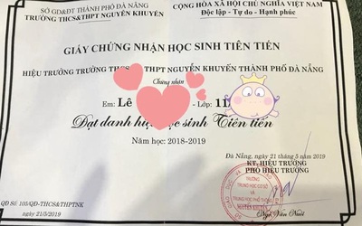 Giấy khen trường Nguyễn Khuyến bị chê sơ sài: Hiệu trưởng trường nói gì?