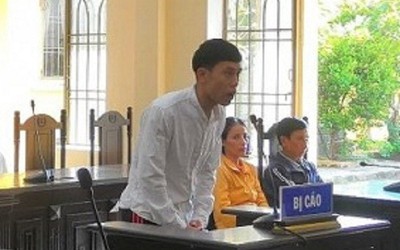 Bi kịch sau bản án chung thân cho kẻ giết anh họ vì... ly cà phê