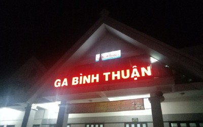 Tình người trên những chuyến tàu Bắc Nam ngày cuối năm